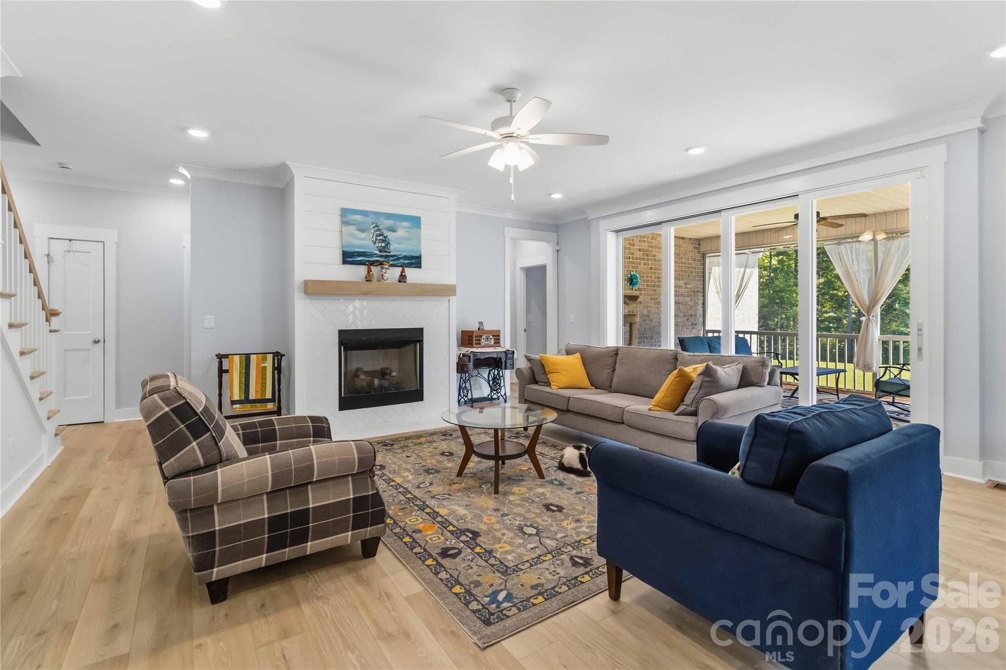 Single Family Residence at 418 Kingsburry Road, Clover, photo 12 of 42