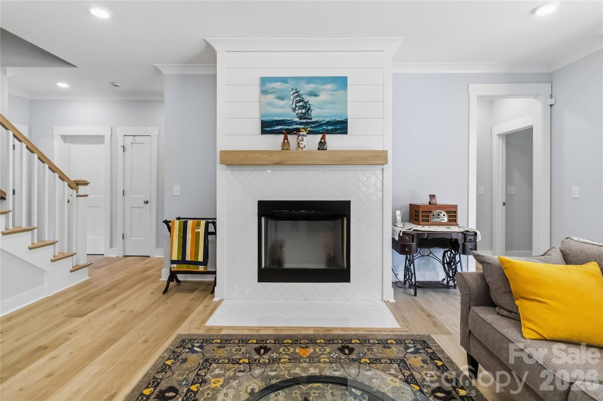 Single Family Residence at 418 Kingsburry Road, Clover, photo 15 of 42
