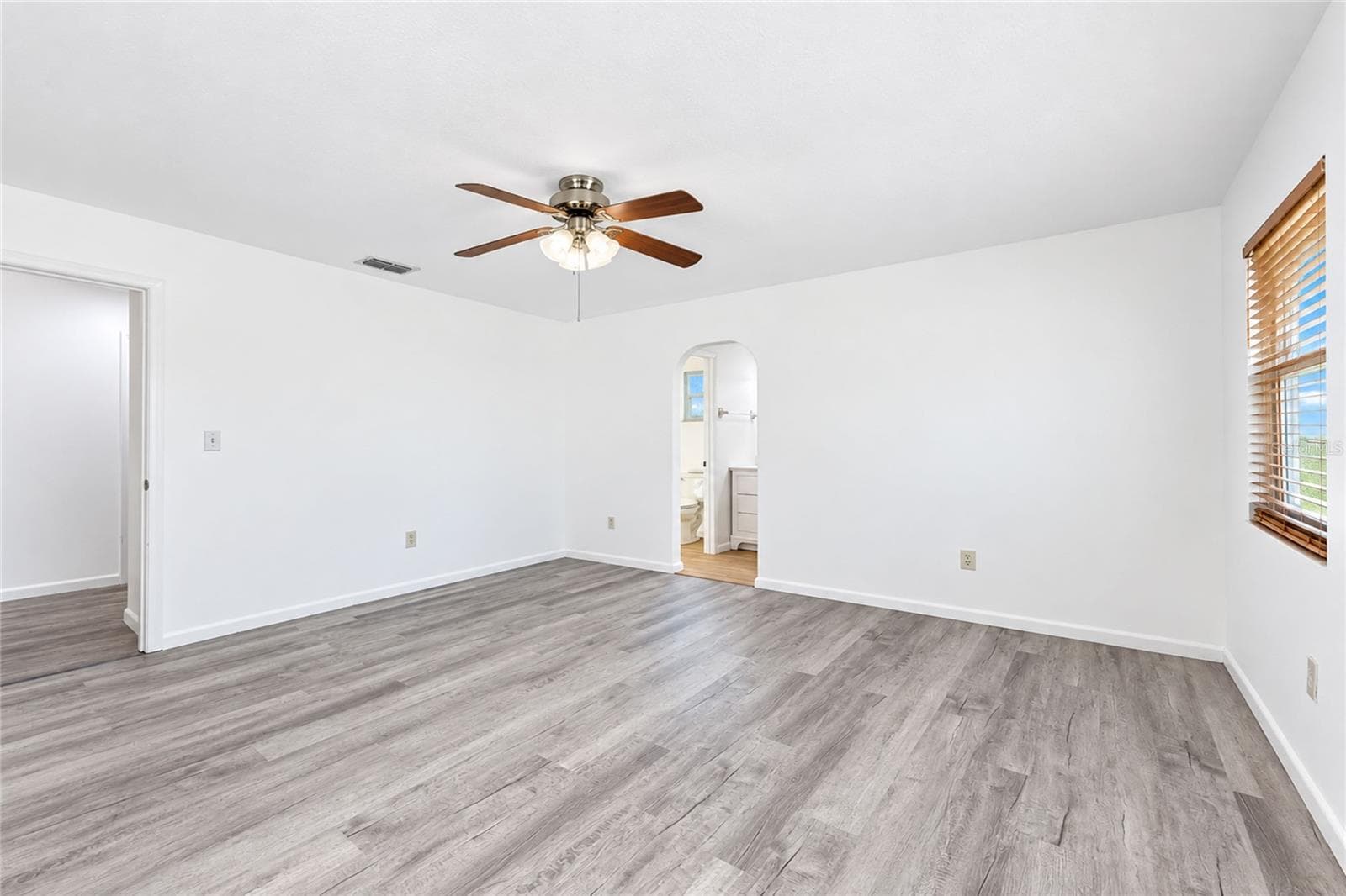 Single Family Residence at 18565 ROBINSON AVE, PORT CHARLOTTE, photo 20 of 65