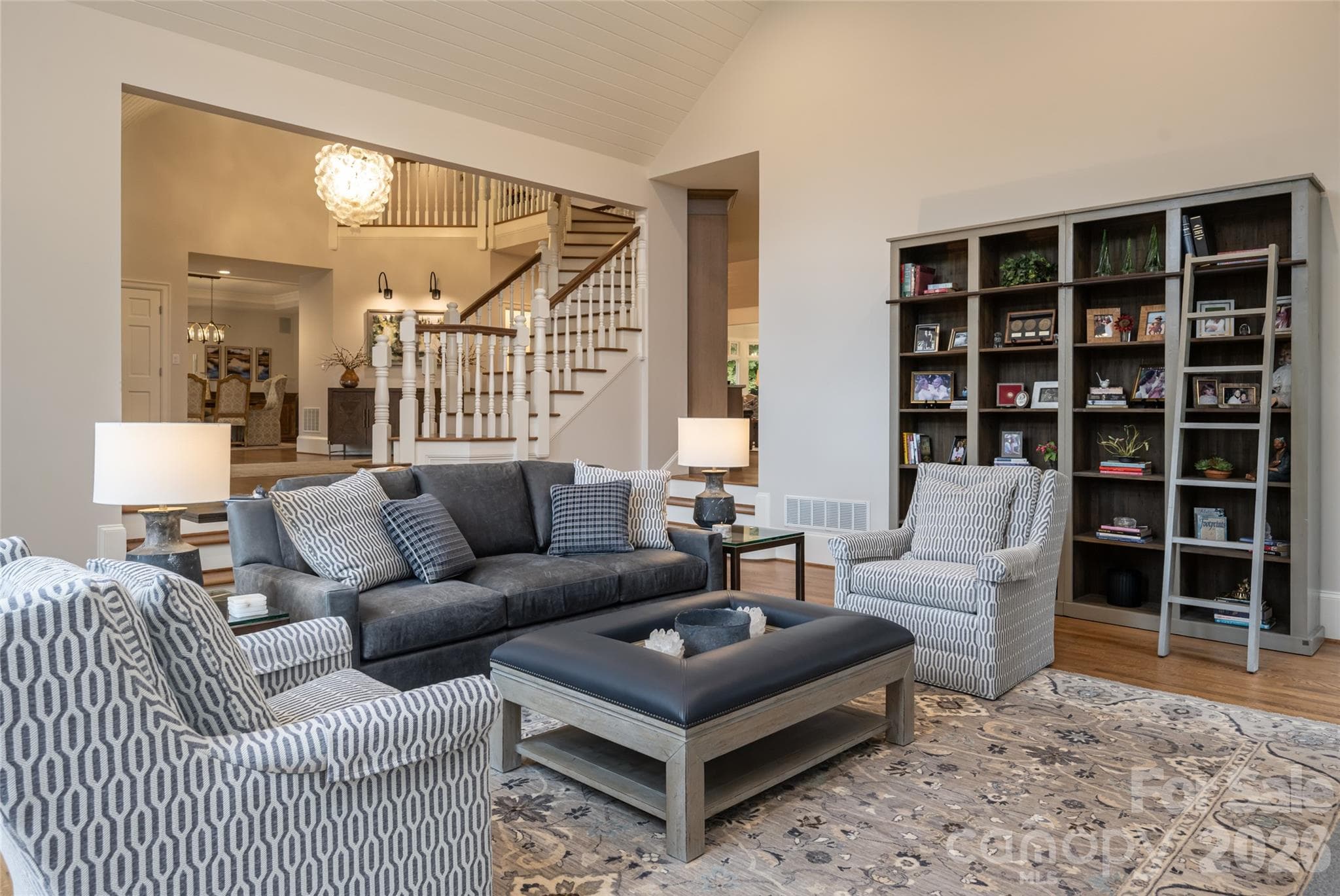 Single Family Residence at 4 Cedar Hill Drive, Asheville, photo 12 of 48