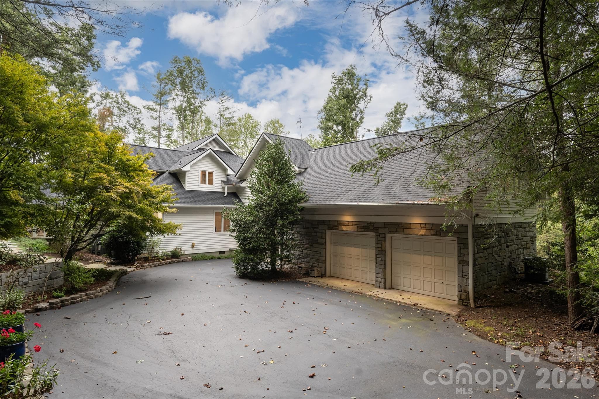 Single Family Residence at 4 Cedar Hill Drive, Asheville, photo 47 of 48