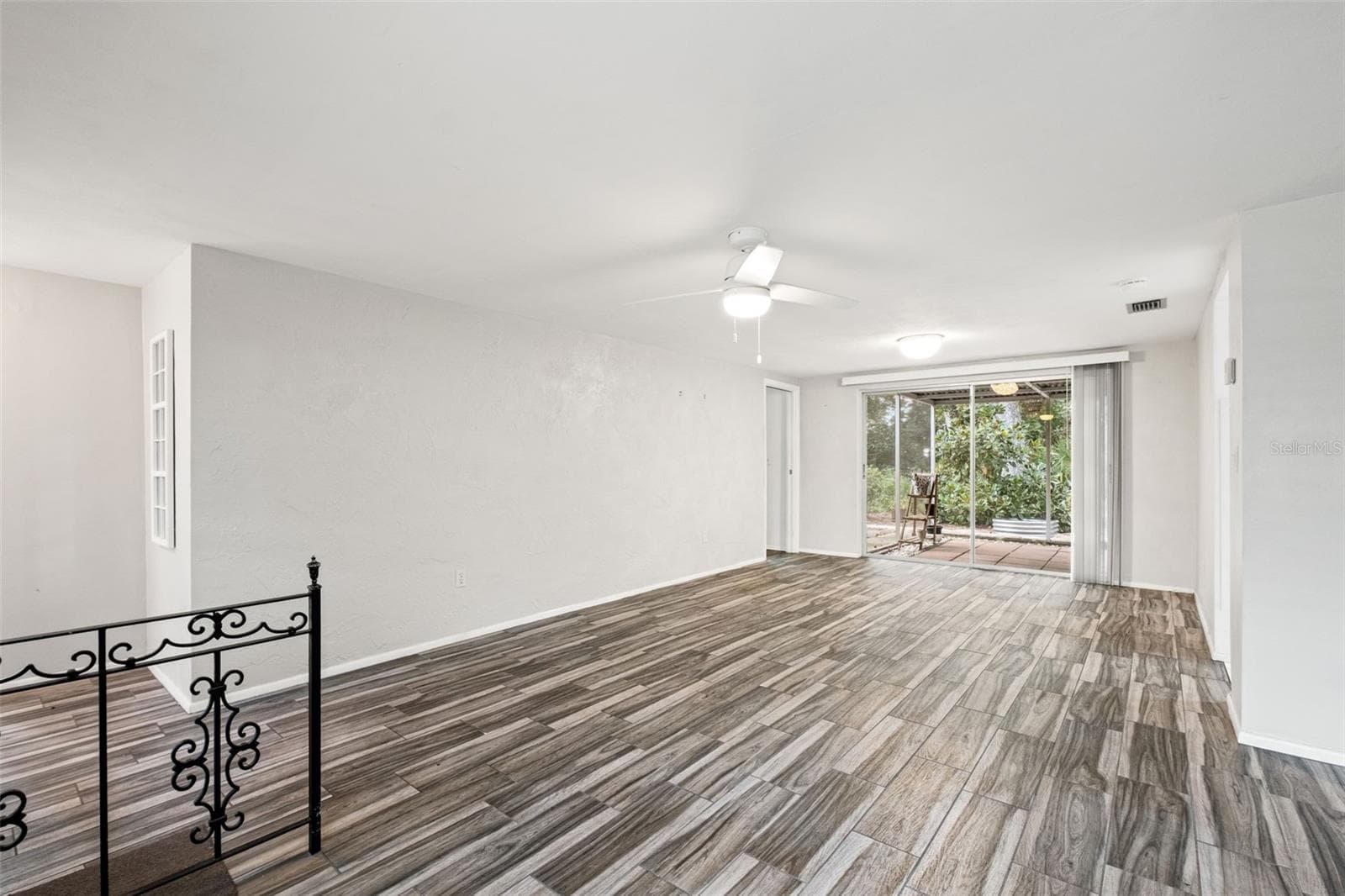 Single Family Residence at 8024 BEAVER CREEK LOOP, HUDSON, photo 14 of 58
