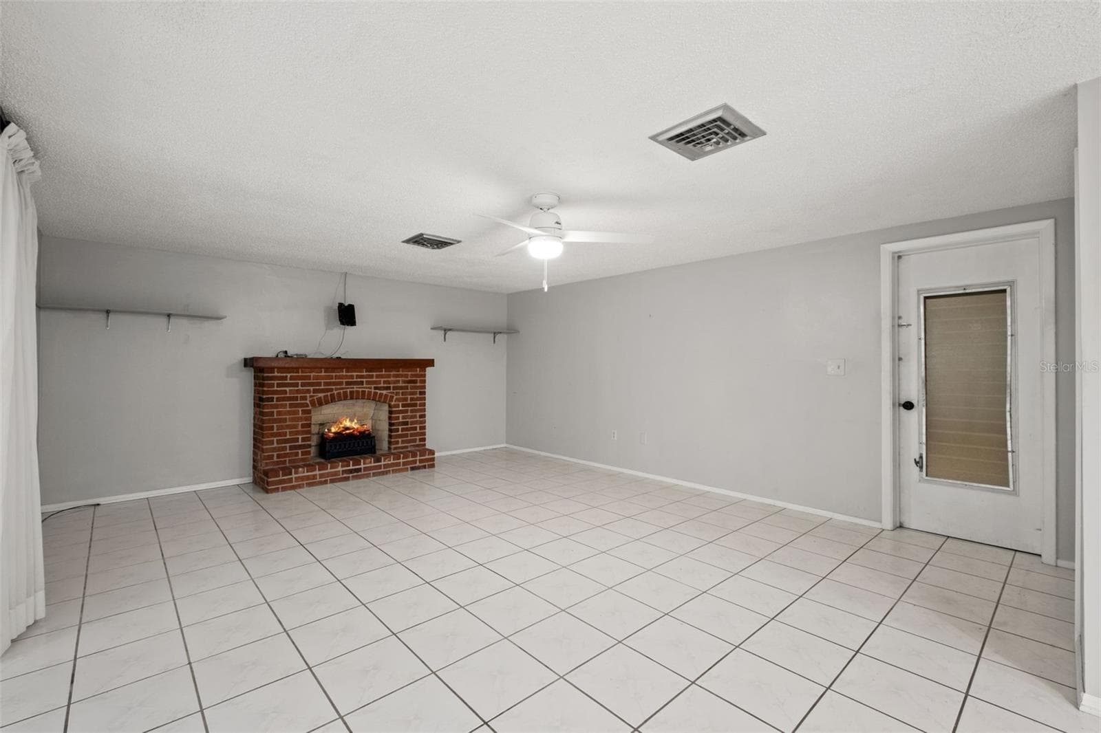 Single Family Residence at 8024 BEAVER CREEK LOOP, HUDSON, photo 22 of 58