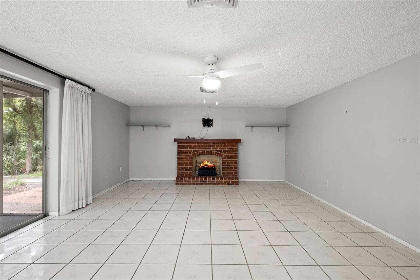 Single Family Residence at 8024 BEAVER CREEK LOOP, HUDSON, photo 25 of 58