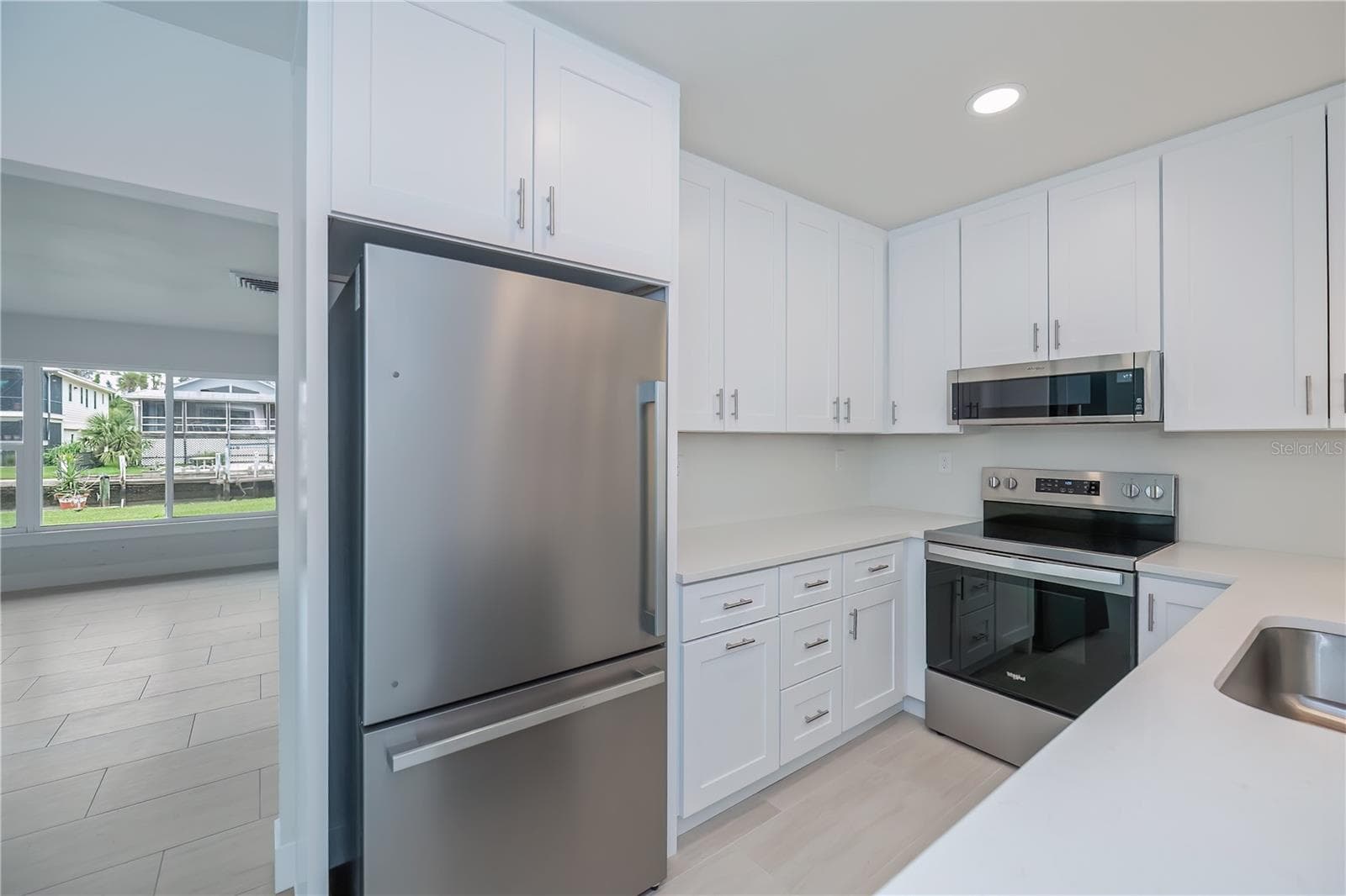 Stainless appliances - 352 OAK ST, ENGLEWOOD