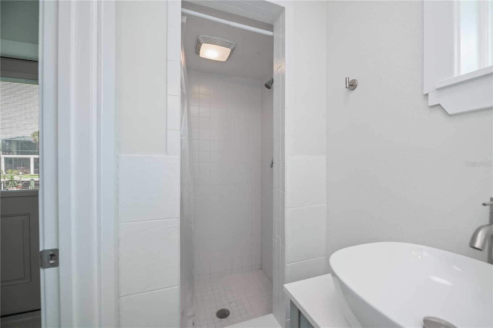 Primary bathroom - 352 OAK ST, ENGLEWOOD