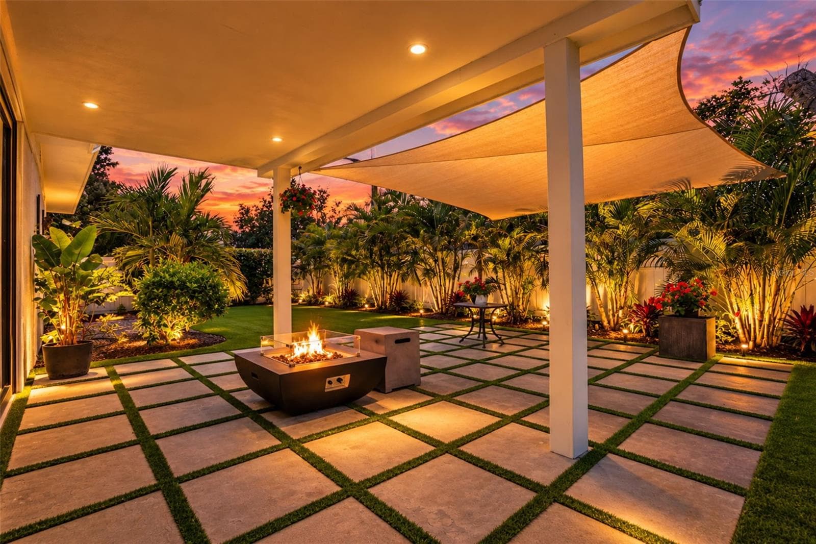 Single Family Residence at 2482 WISTERIA ST, SARASOTA, photo 32 of 40