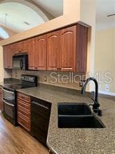 kitchen 2 - 4605 OAK RIVER CIR, VALRICO