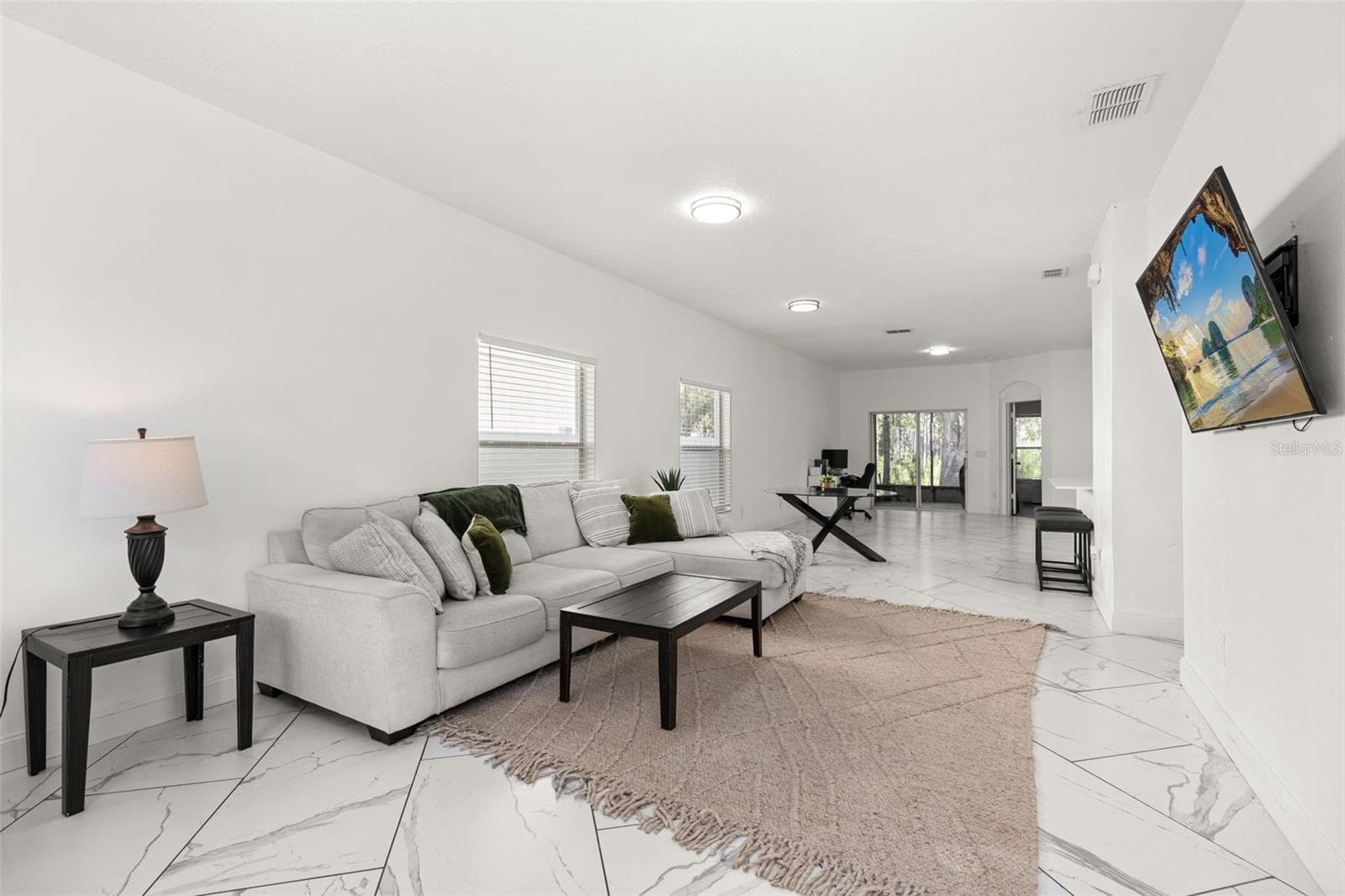 Single Family Residence at 14819 AFFIRMED CT, ORLANDO, photo 4 of 40