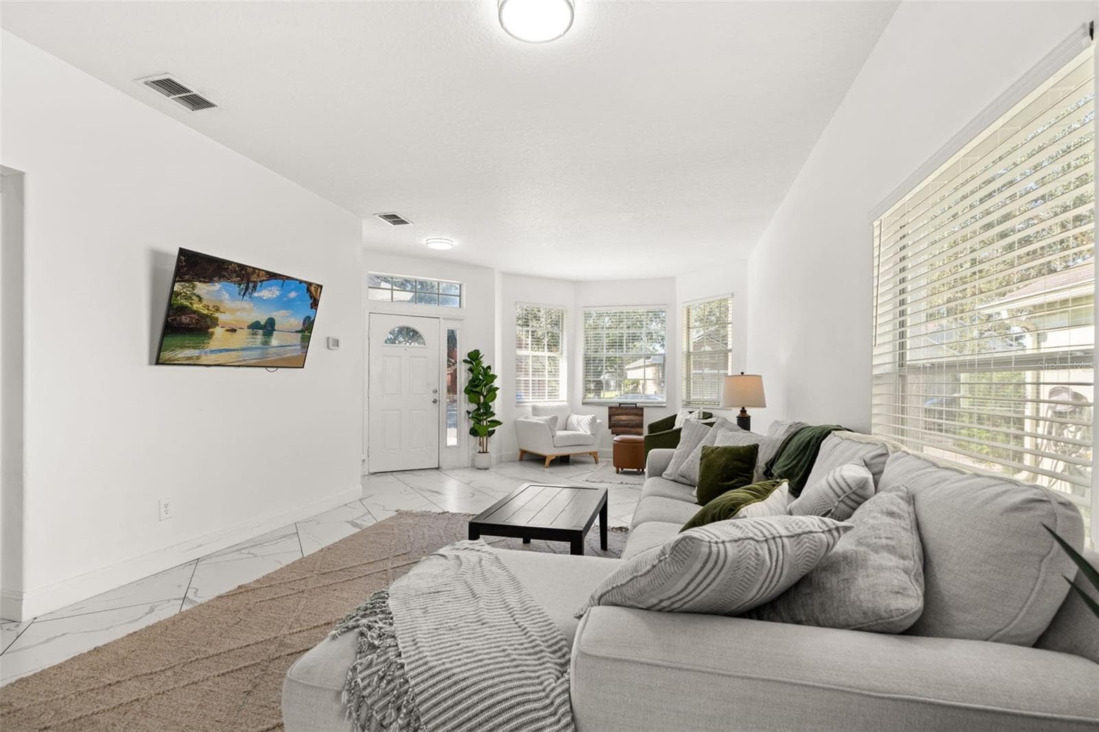 Single Family Residence at 14819 AFFIRMED CT, ORLANDO, photo 8 of 40