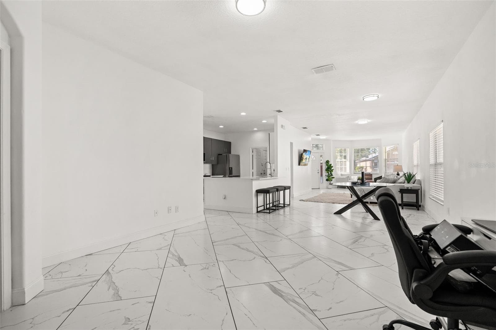 Single Family Residence at 14819 AFFIRMED CT, ORLANDO, photo 11 of 40