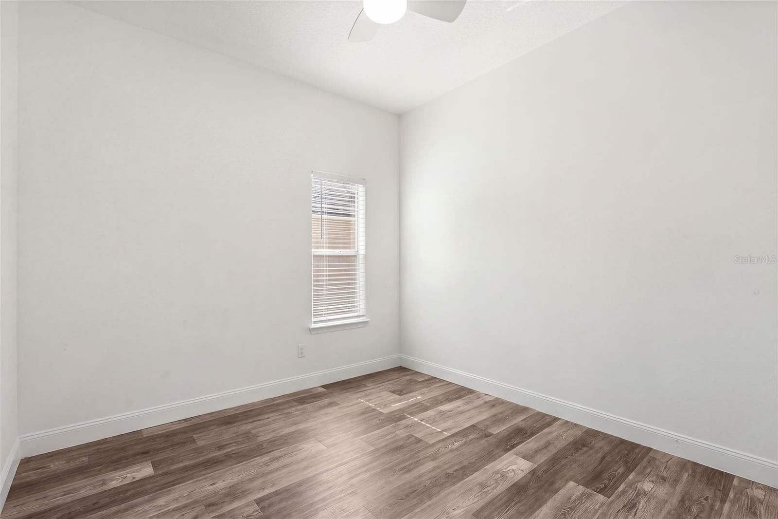 Single Family Residence at 14819 AFFIRMED CT, ORLANDO, photo 19 of 40