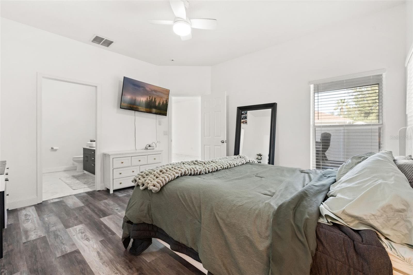 Single Family Residence at 14819 AFFIRMED CT, ORLANDO, photo 24 of 40
