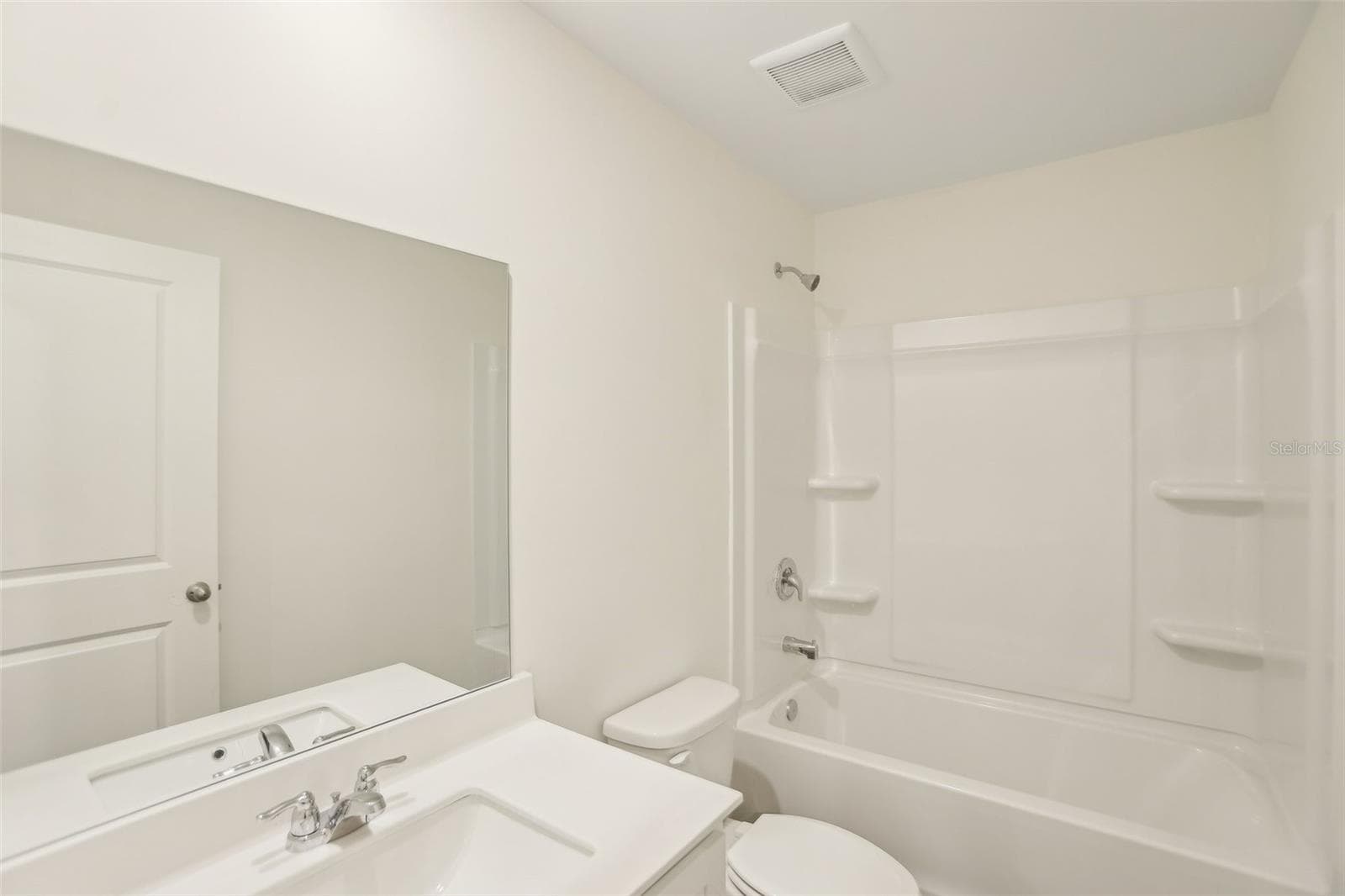 Townhouse at 2631 GREY HAWK DRIVE,, KISSIMMEE,, photo 39 of 43