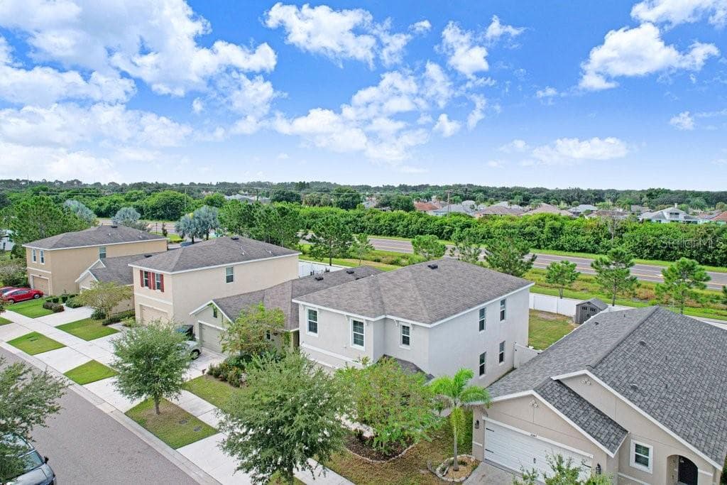 Single Family Residence at 10149 GEESE TRAIL CIR, SUN CITY CENTER, photo 32 of 49