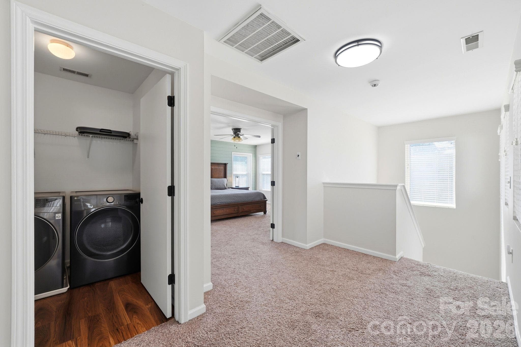 Single Family Residence at 2729 Markham Woods Court, Charlotte, photo 27 of 34