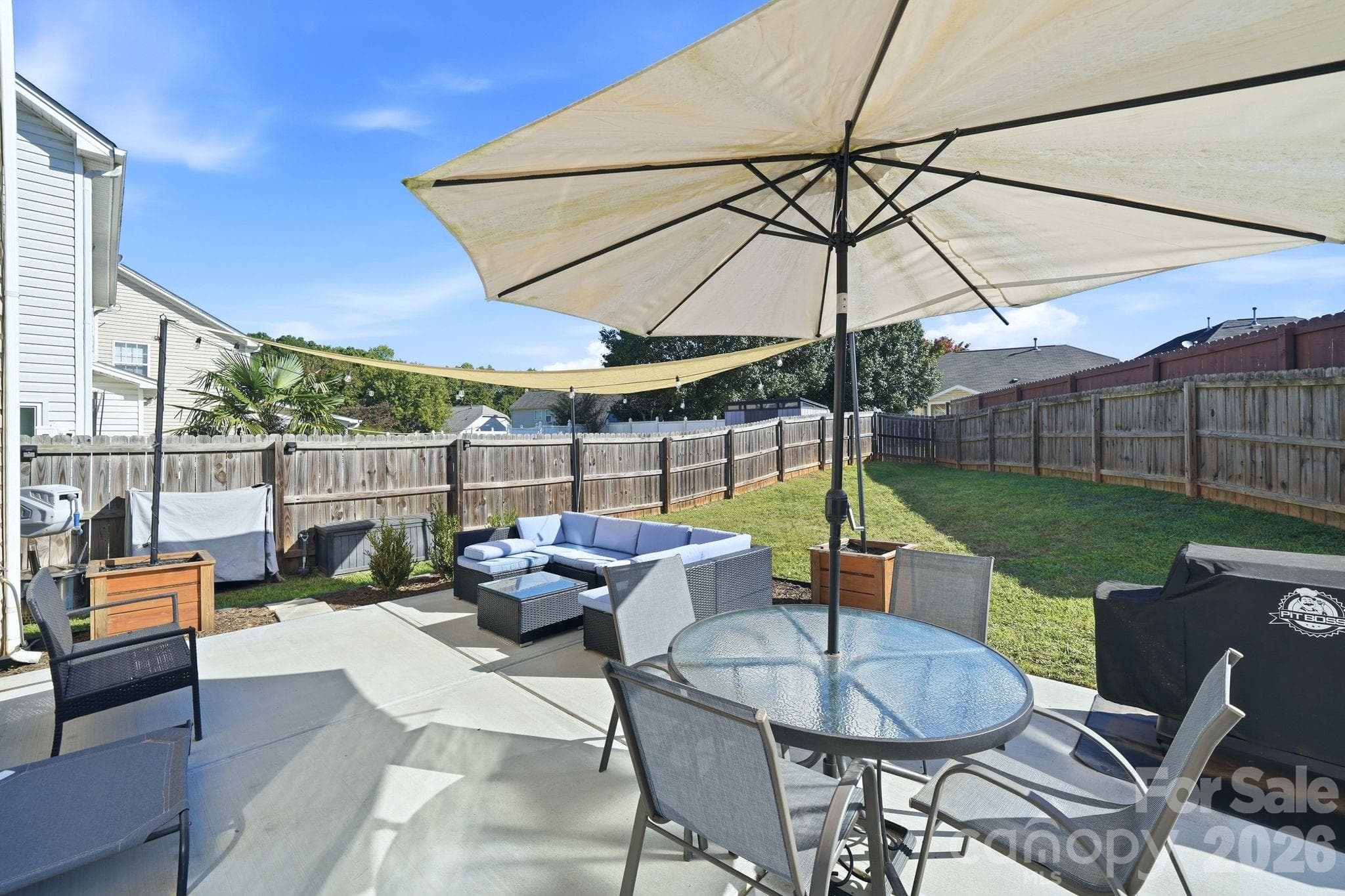 Single Family Residence at 2729 Markham Woods Court, Charlotte, photo 29 of 34