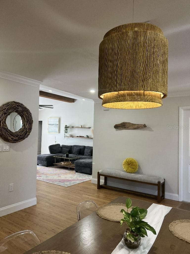 Single Family Residence at 7143 SUSSEX LN, ENGLEWOOD, photo 3 of 23