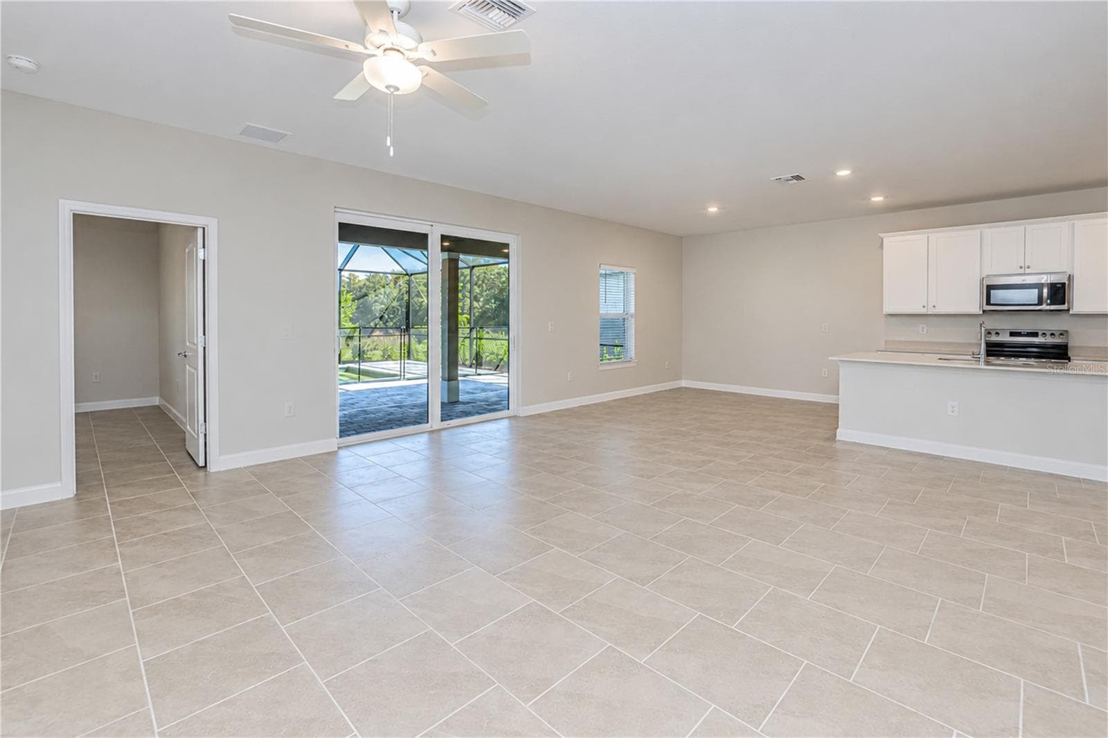 Single Family Residence at 26609 WILGROVE PL, PUNTA GORDA, photo 11 of 55