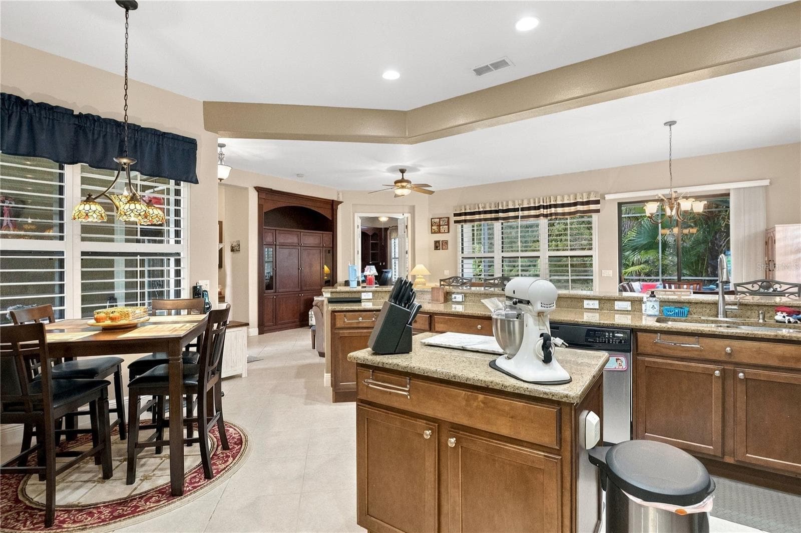 Single Family Residence at 169 INDIAN WELLS AVE, POINCIANA, photo 5 of 31