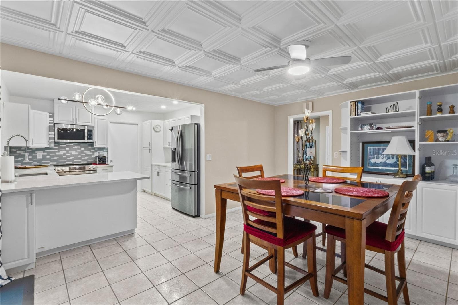 Single Family Residence at 3614 PEMBROOK DR, SARASOTA, photo 14 of 43