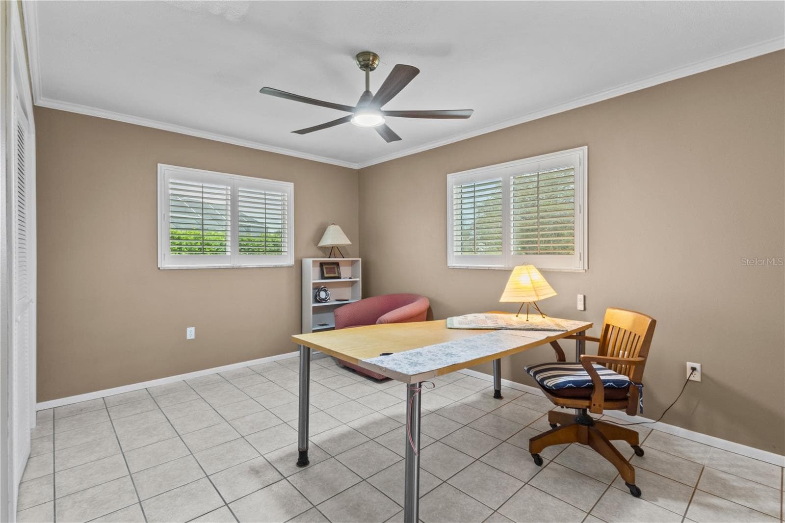 Single Family Residence at 3614 PEMBROOK DR, SARASOTA, photo 18 of 43