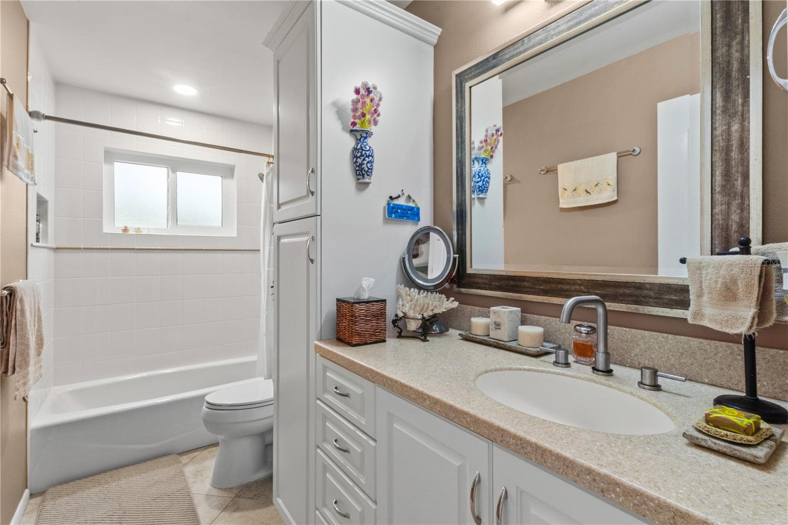 Single Family Residence at 3614 PEMBROOK DR, SARASOTA, photo 21 of 43