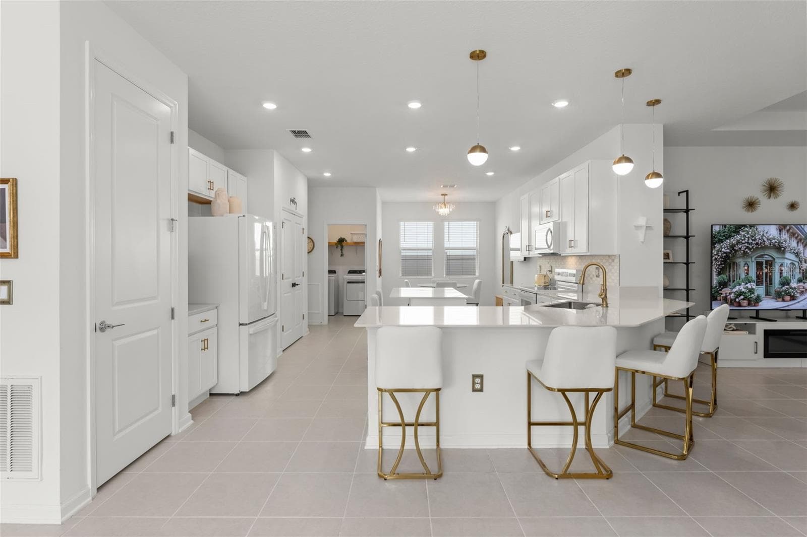 Single Family Residence at 2095 RIDER RAIN LN, APOPKA, photo 13 of 59