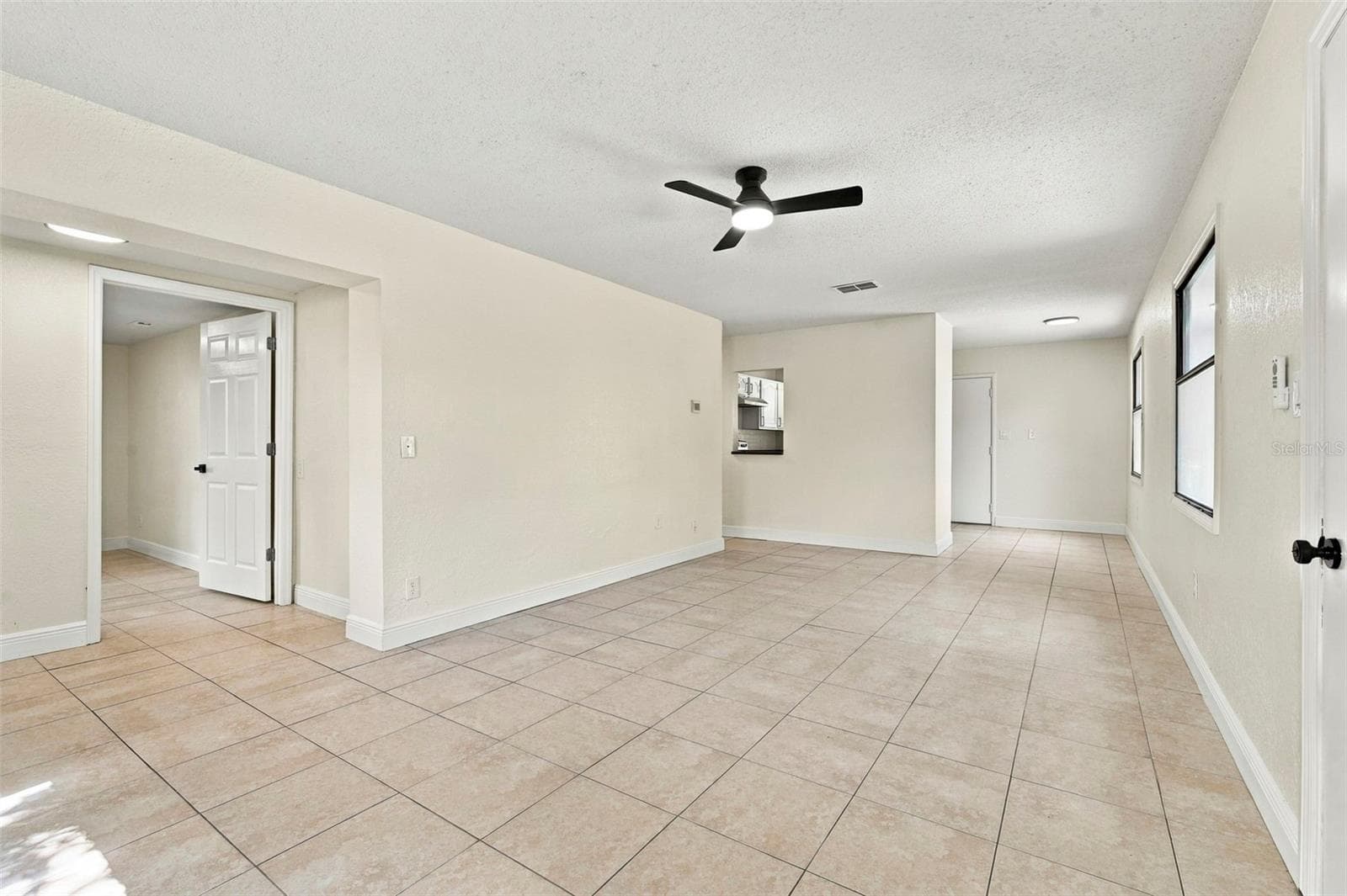 Single Family Residence at 8862 ROBIN RD, SEMINOLE, photo 10 of 56