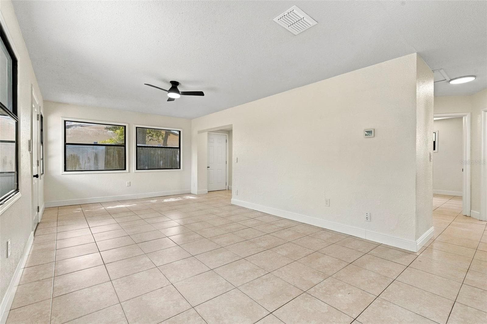 Single Family Residence at 8862 ROBIN RD, SEMINOLE, photo 13 of 56