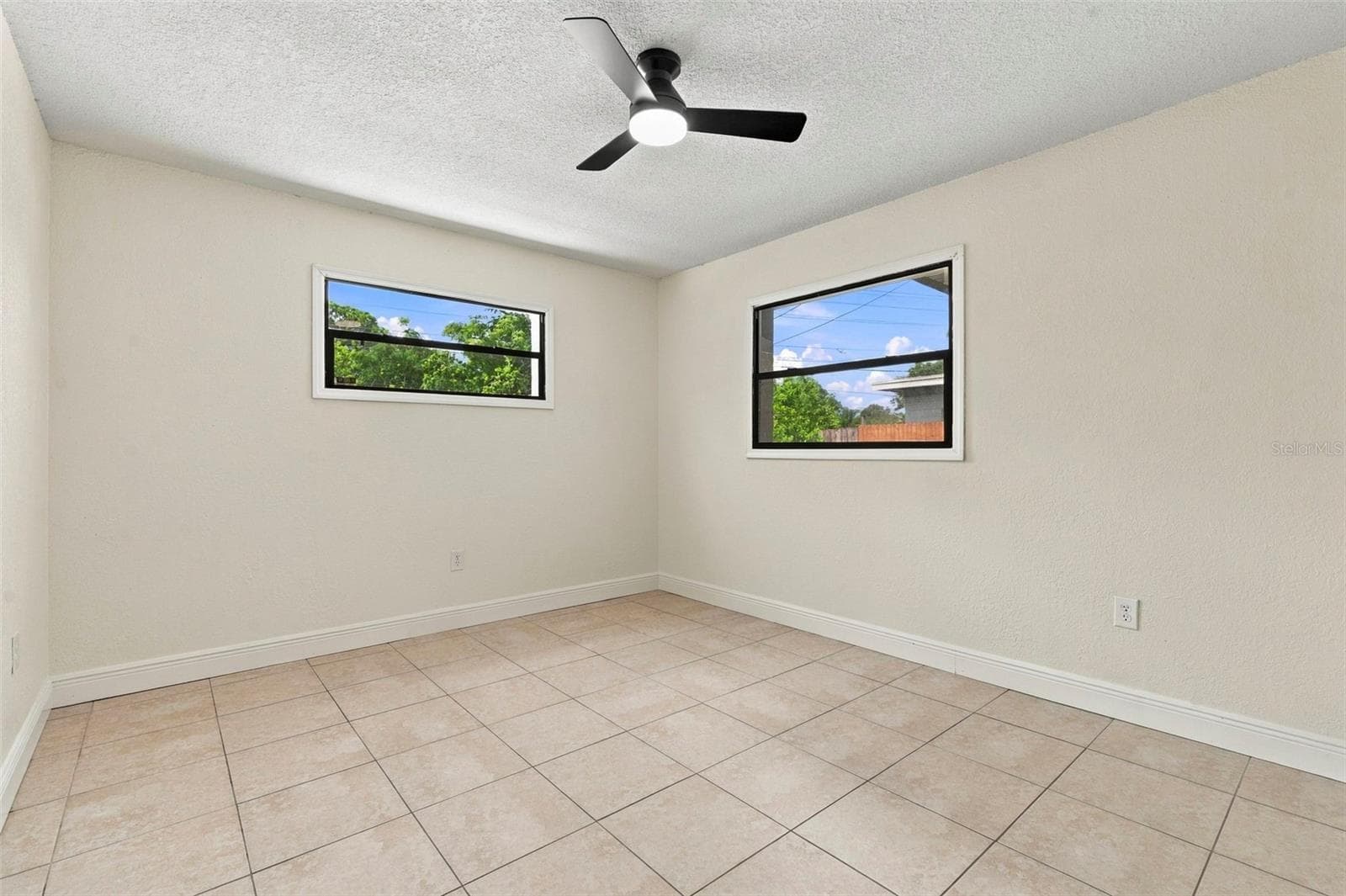 Single Family Residence at 8862 ROBIN RD, SEMINOLE, photo 26 of 56