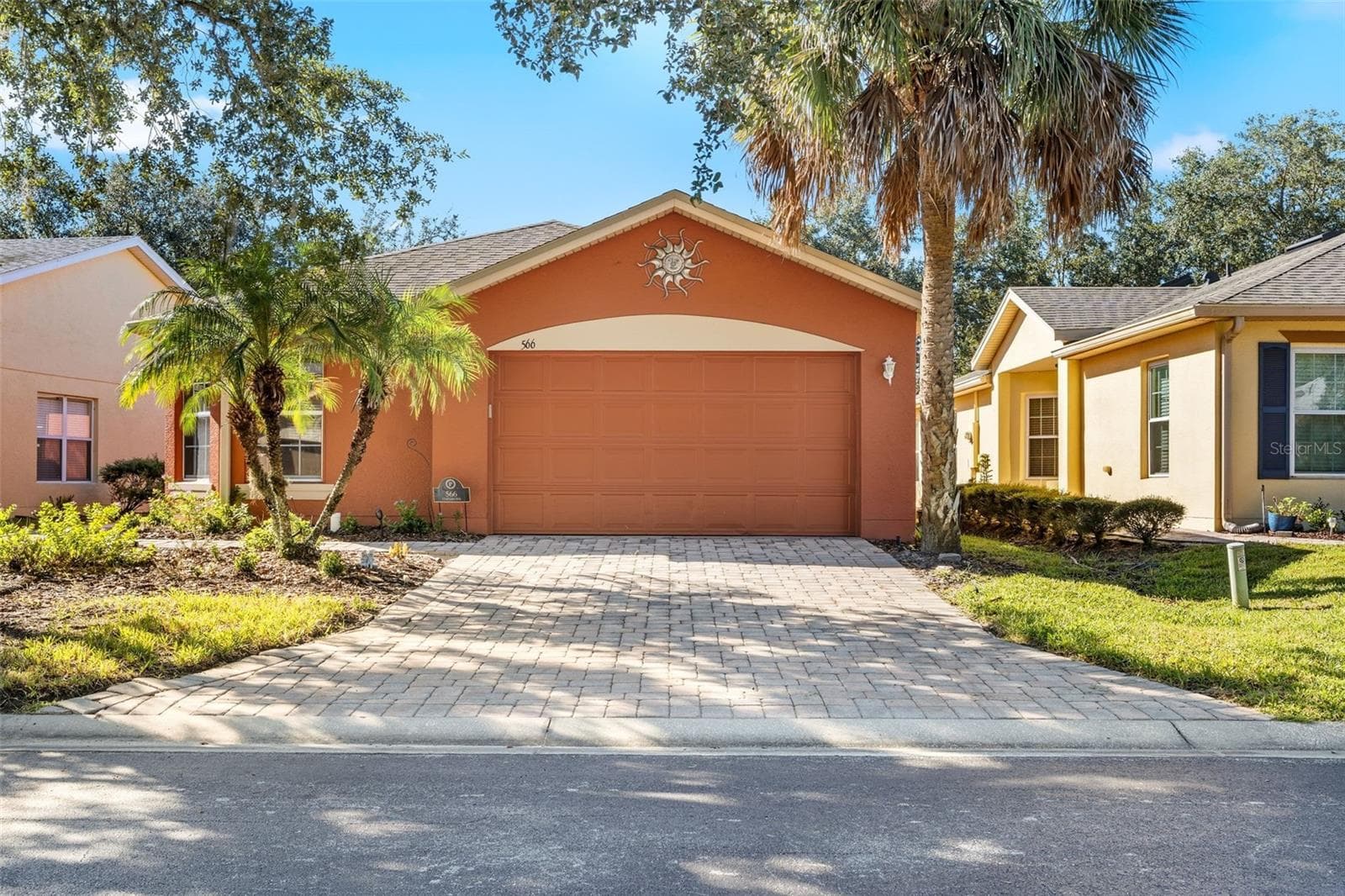 566 VINEYARD WAY