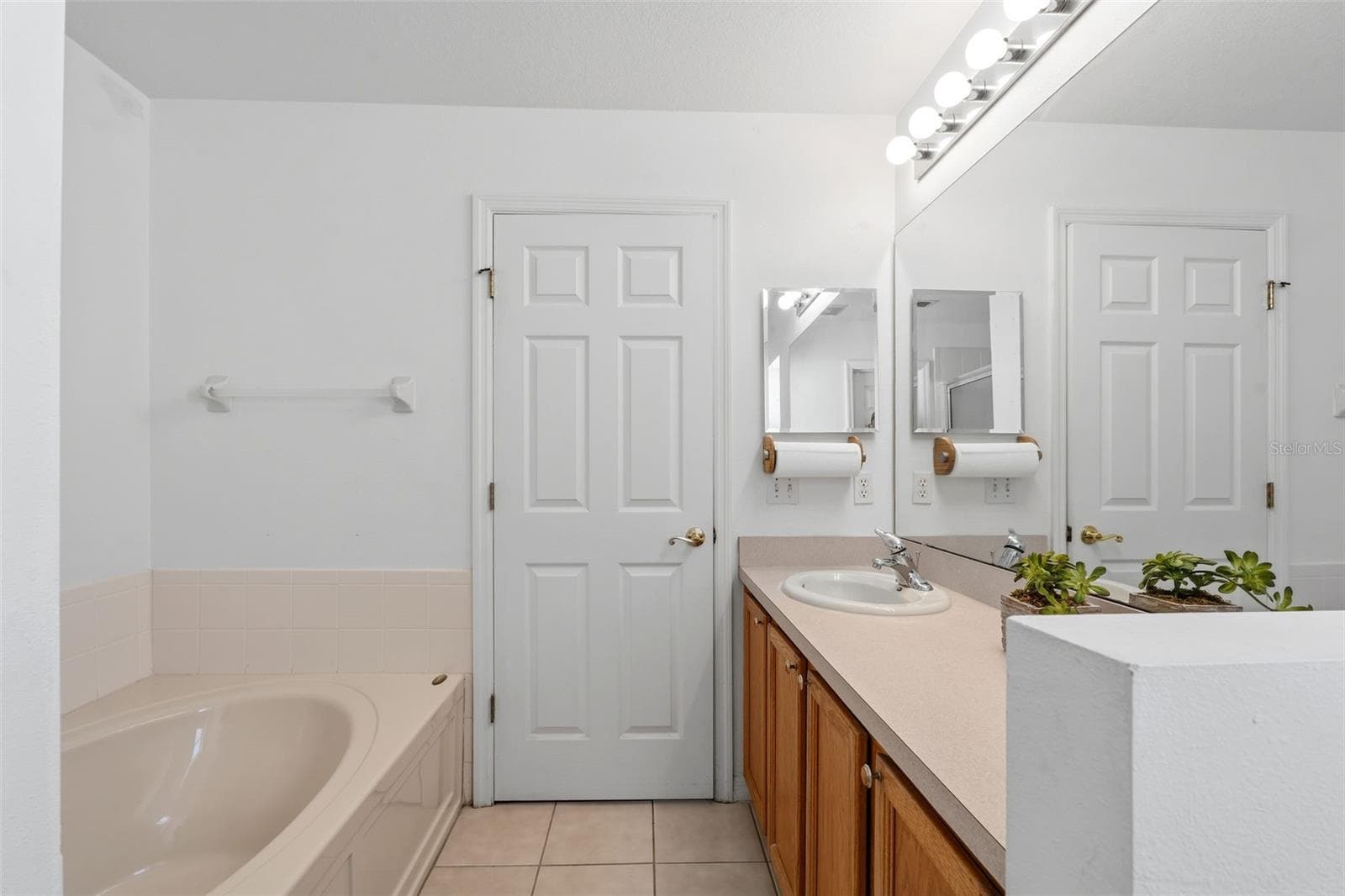Primary Bath - 566 VINEYARD WAY, POINCIANA