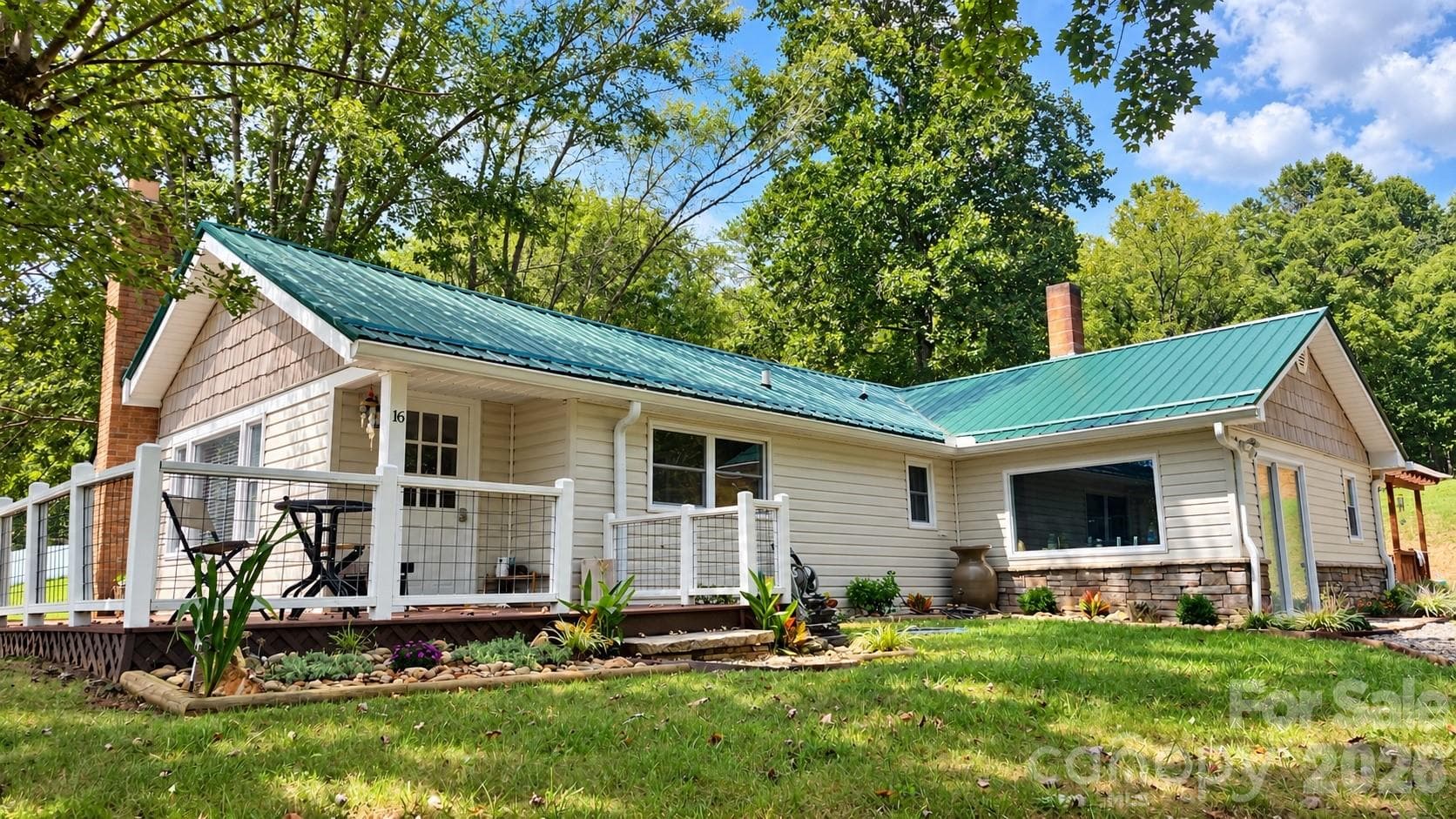 16 Warren Creek Road