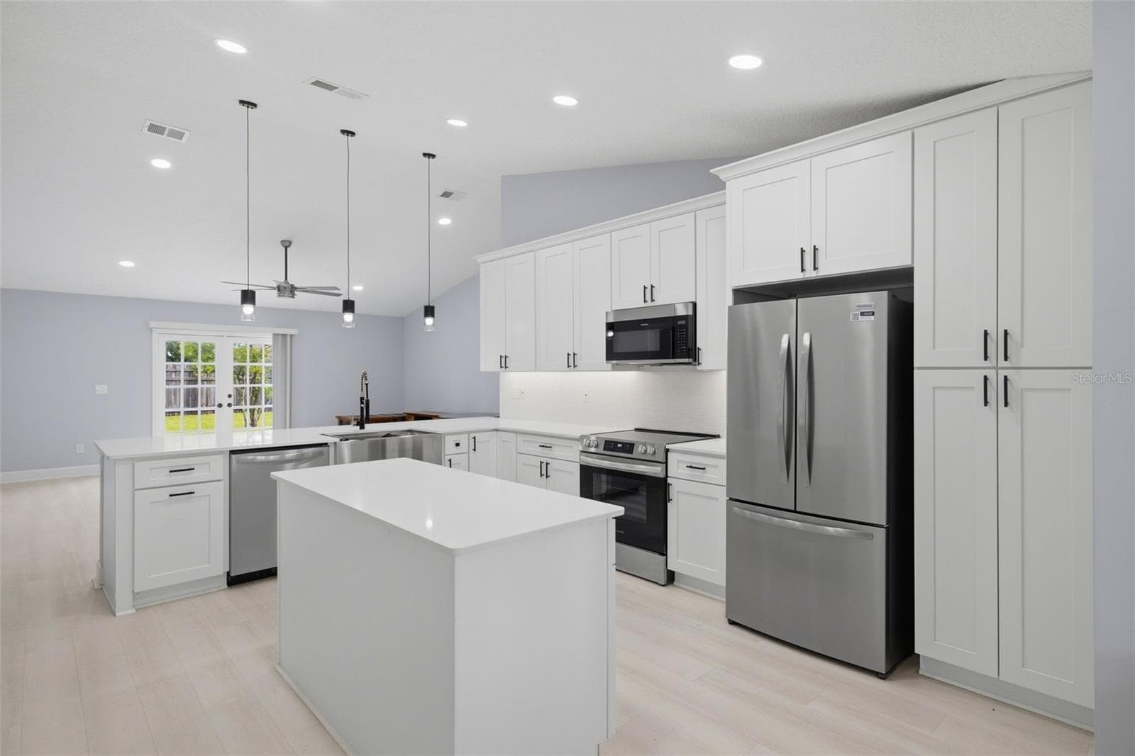 Single Family Residence at 3180 FOX SQUIRREL DR, ORANGE PARK, photo 16 of 48
