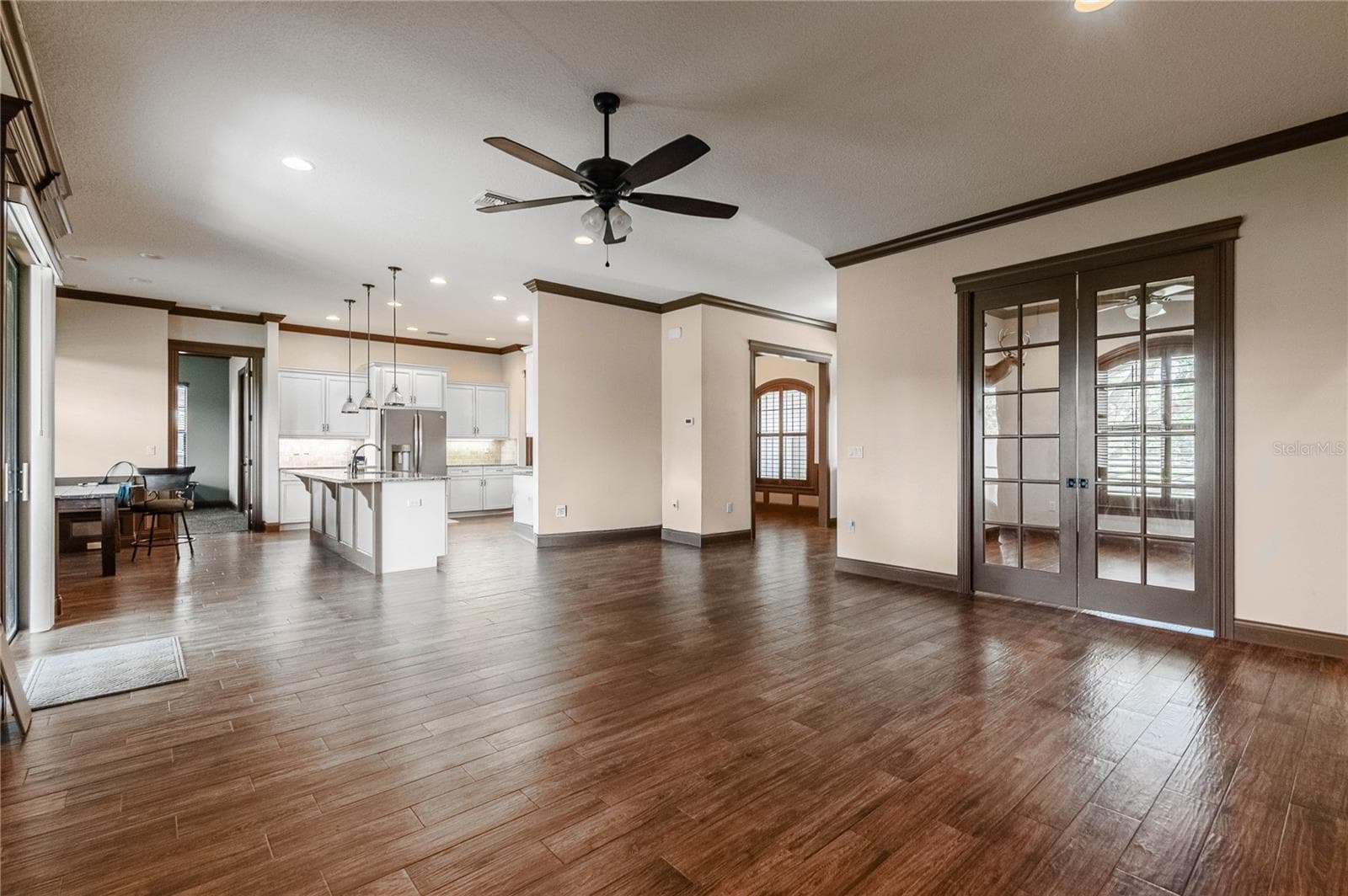 View of kitchen, dinette, and office from the Great Room - 3910 KNIGHTS STATION RD, LAKELAND