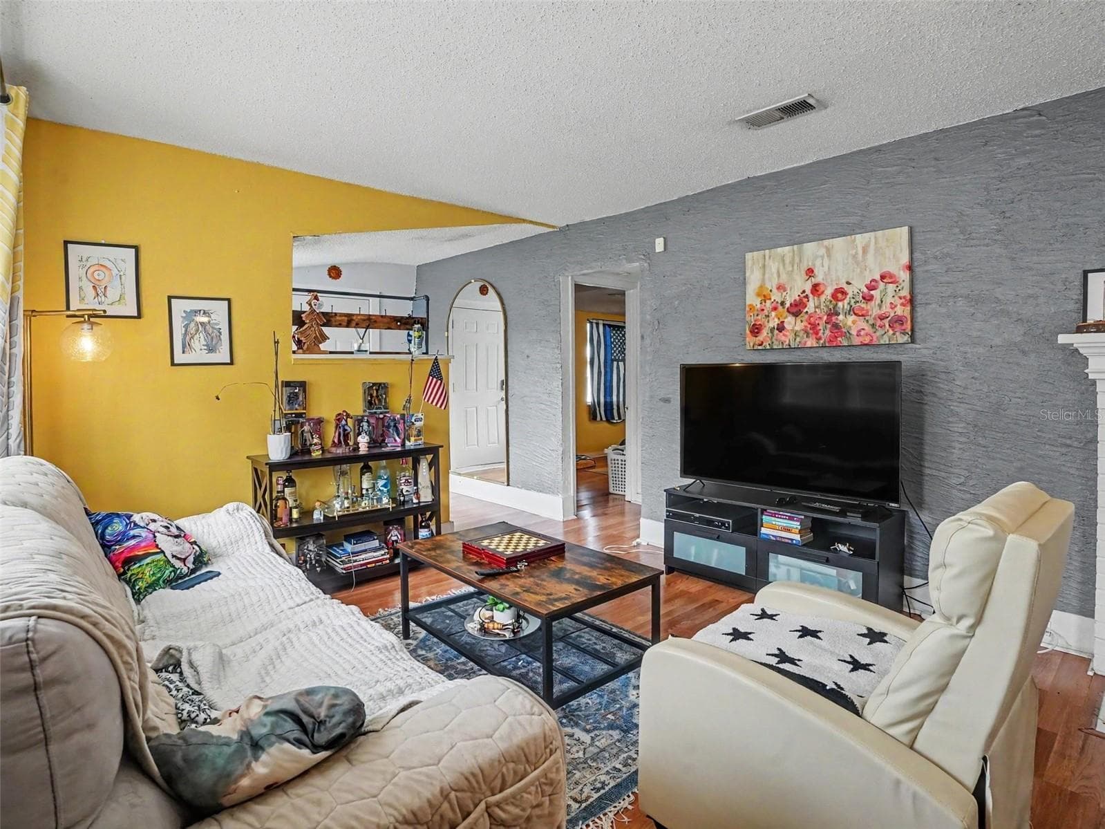 Single Family Residence at 313 LUCILE WAY, ORLANDO, photo 7 of 29