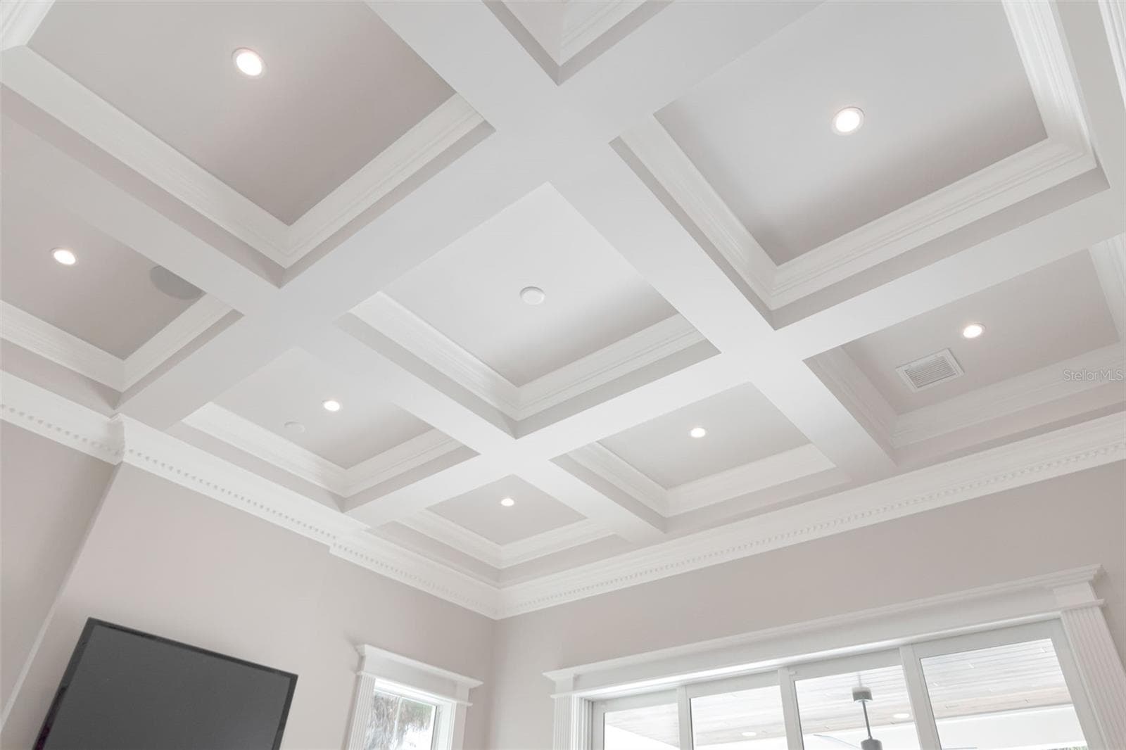 The details that will linger in your memory - 4706 W SAN JOSE ST, TAMPA
