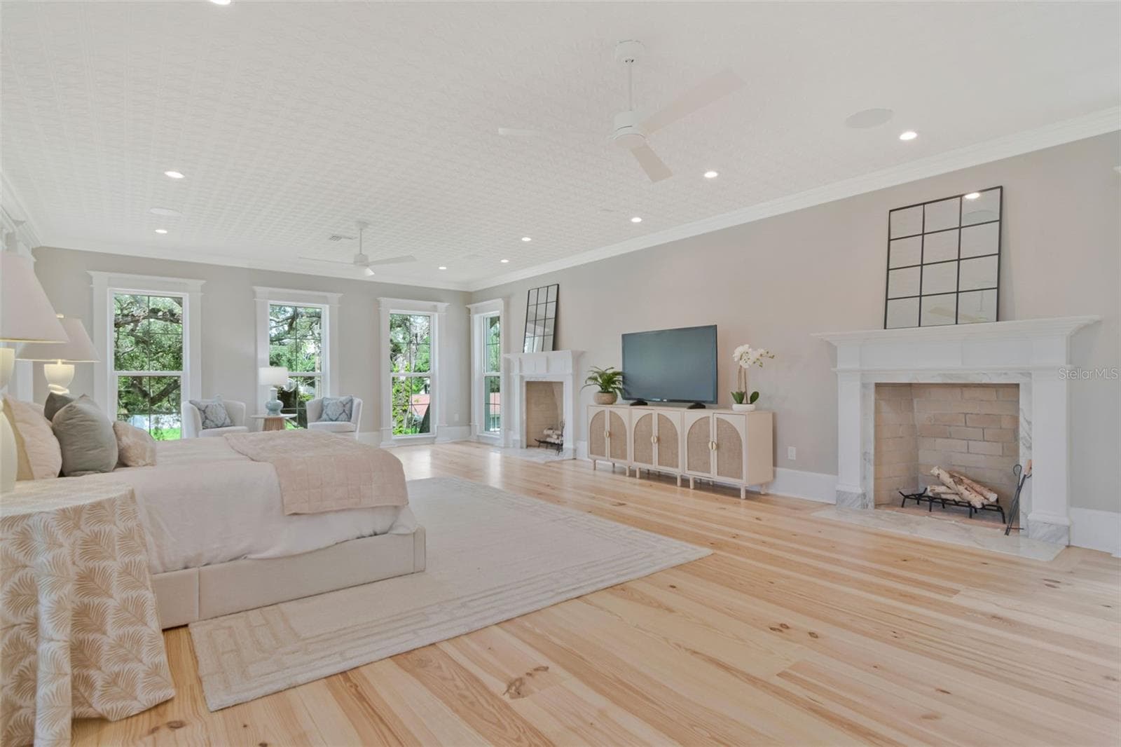 The primary bedroom that you've been dreaming of - 4706 W SAN JOSE ST, TAMPA