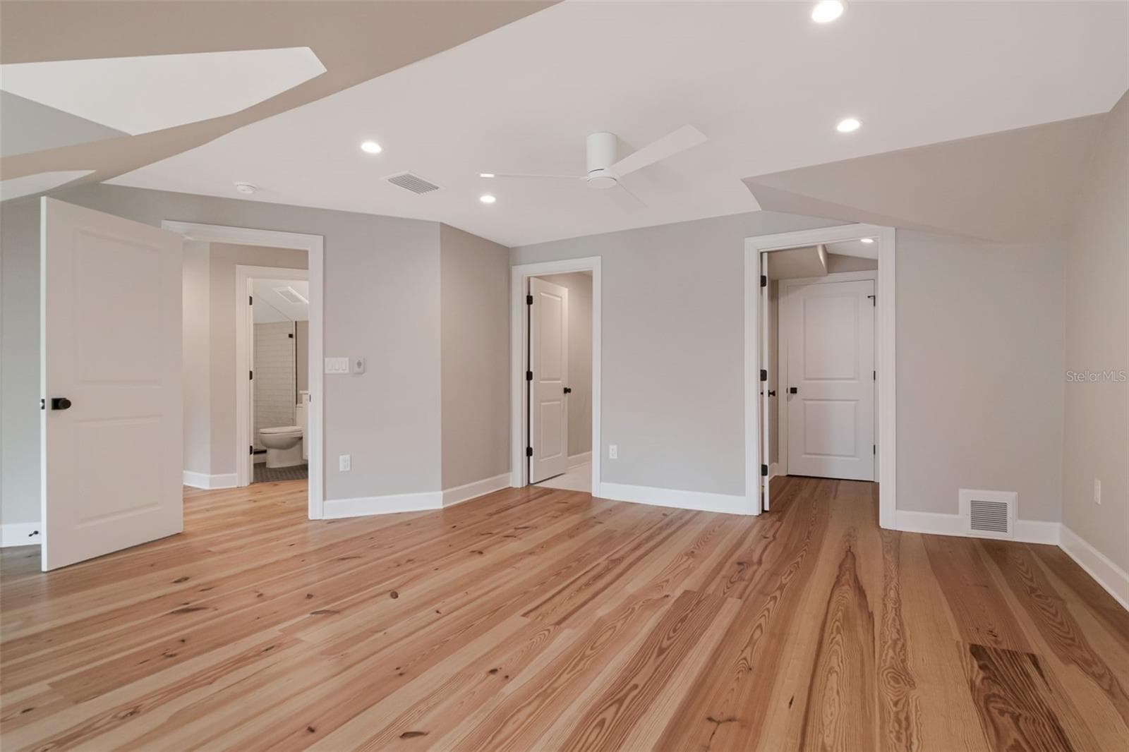 5th bedroom on 3rd floor - 4706 W SAN JOSE ST, TAMPA