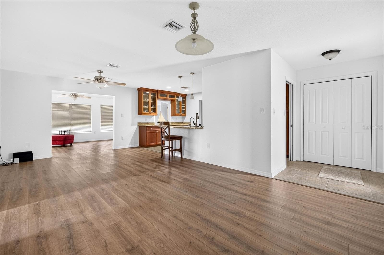 Single Family Residence at 18393 HOTTELET CIR, PORT CHARLOTTE, photo 4 of 39
