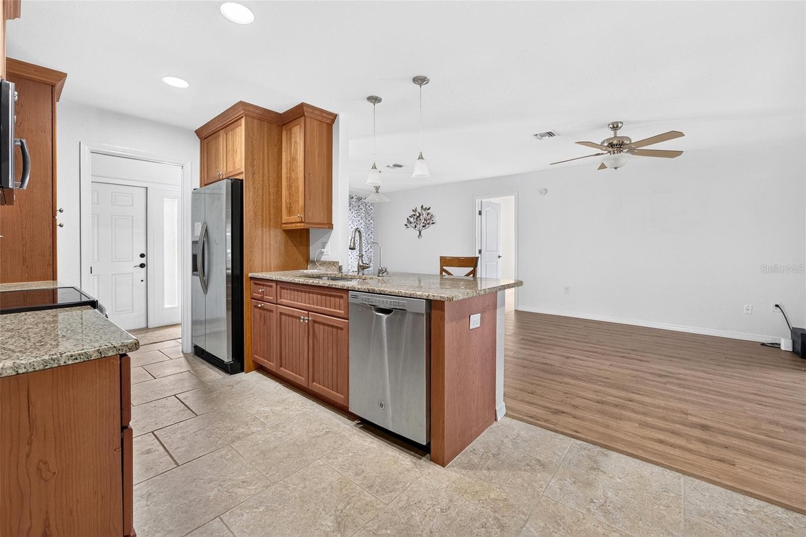 Single Family Residence at 18393 HOTTELET CIR, PORT CHARLOTTE, photo 10 of 39