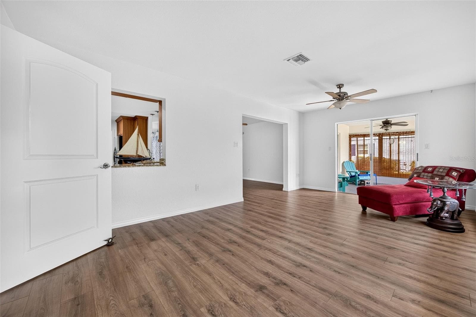 Single Family Residence at 18393 HOTTELET CIR, PORT CHARLOTTE, photo 19 of 39