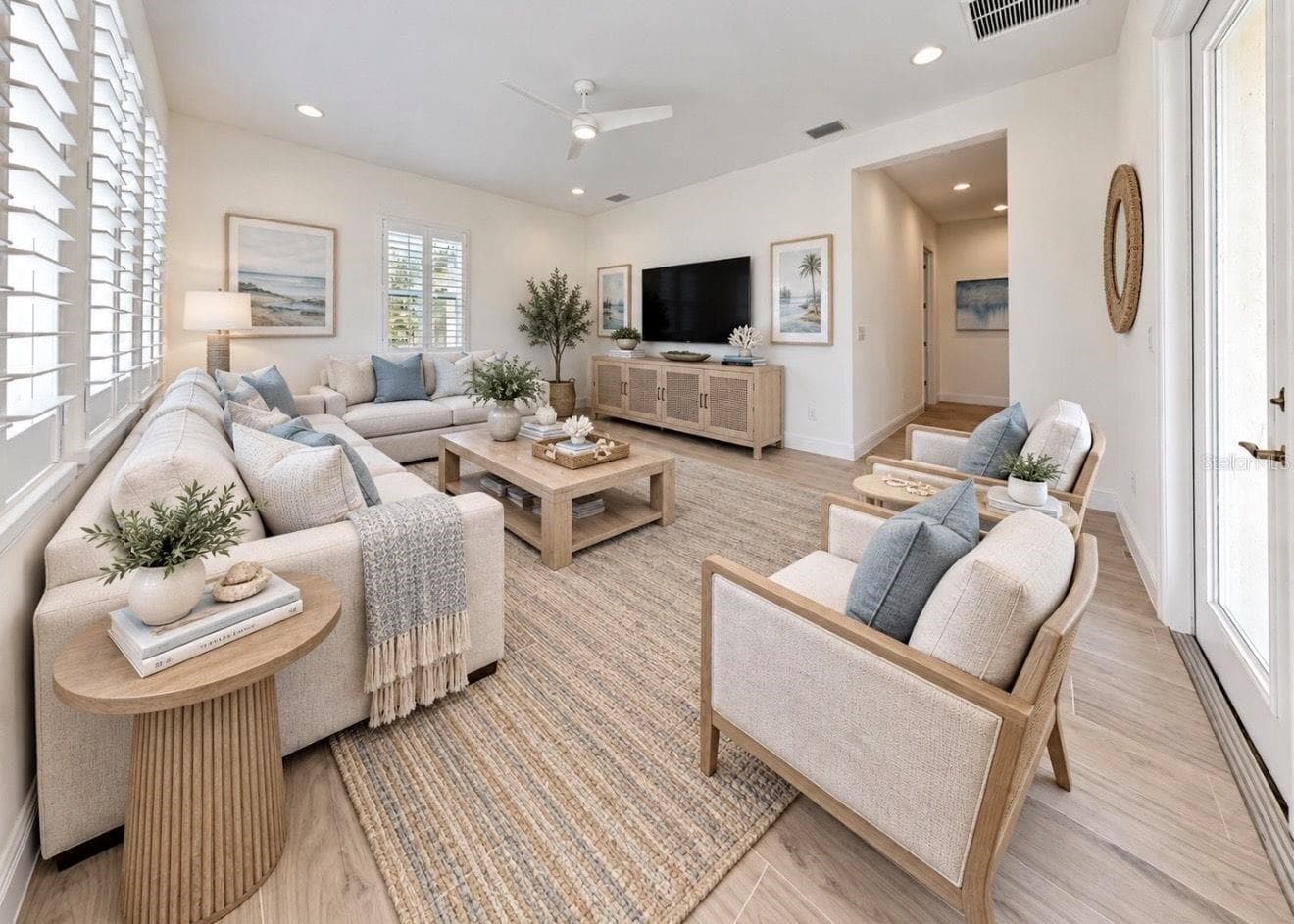 Single Family Residence at 14537 SWISS BRIDGE DR, LITHIA, photo 27 of 40