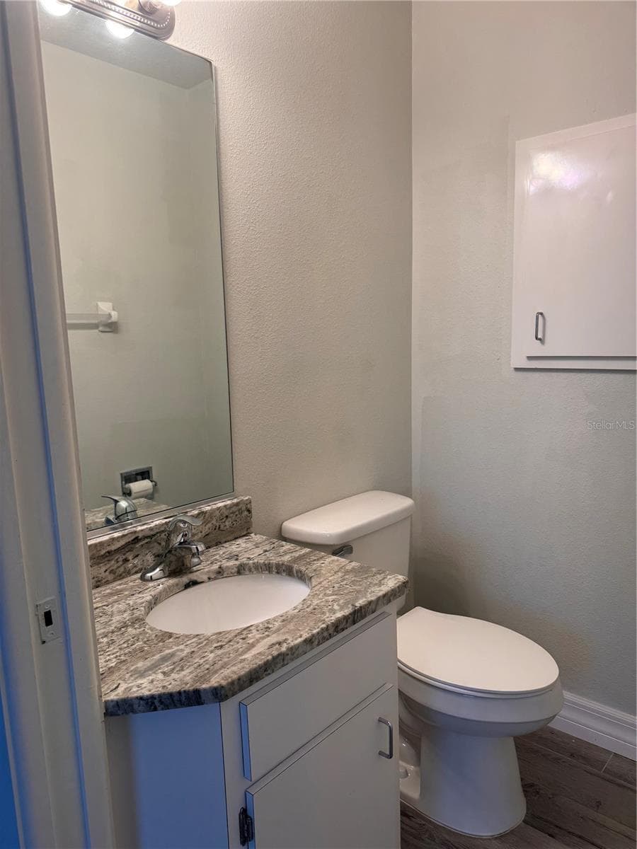 Half Duplex at 11452 OCEANSPRAY AVE, ENGLEWOOD, photo 8 of 15