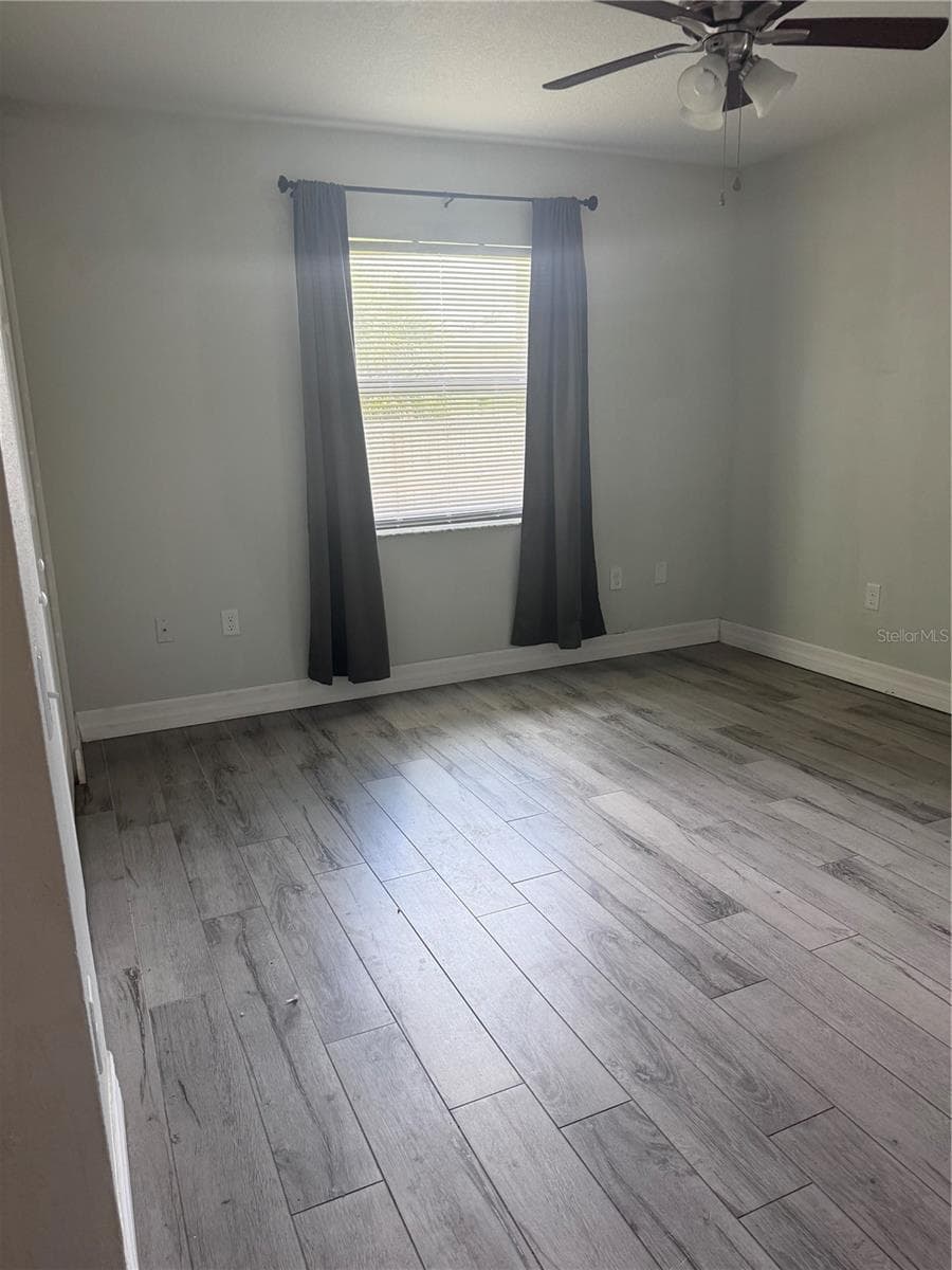 Half Duplex at 11452 OCEANSPRAY AVE, ENGLEWOOD, photo 10 of 15