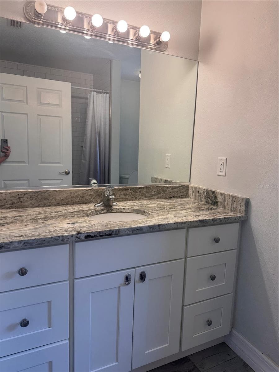Half Duplex at 11452 OCEANSPRAY AVE, ENGLEWOOD, photo 11 of 15