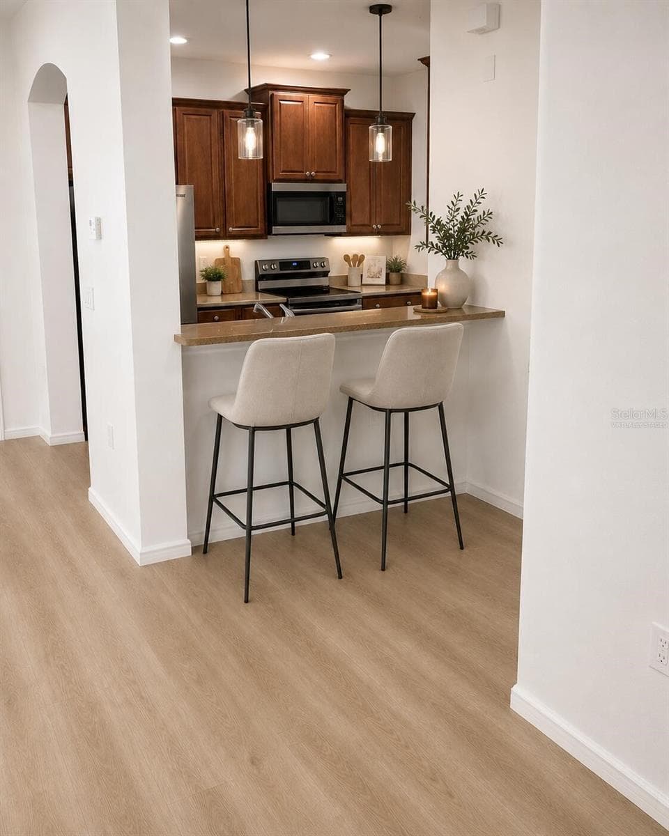 Virtually Staged - 8520 BROKEN WILLOW CT, TAMPA