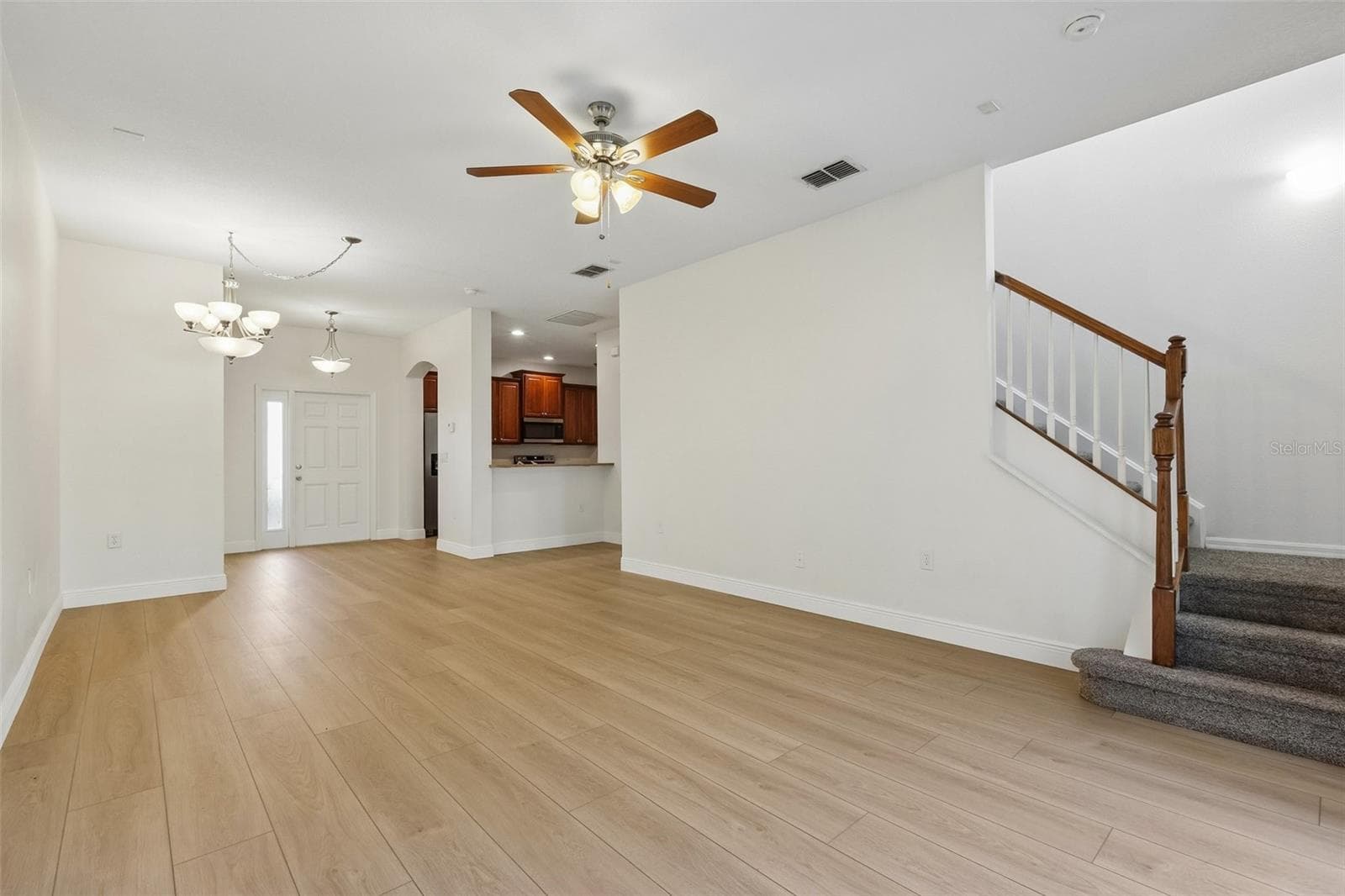 Townhouse at 8520 BROKEN WILLOW CT, TAMPA, photo 18 of 31