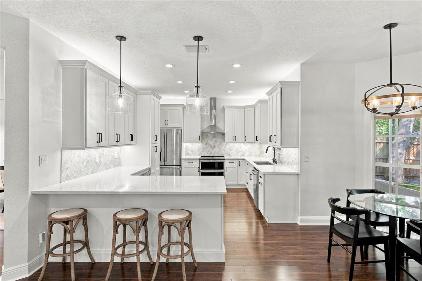 Single Family Residence at 3308 W VILLA ROSA ST, TAMPA, photo 12 of 43